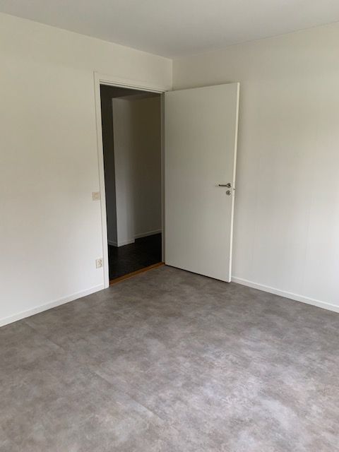 Photo 10 of 30